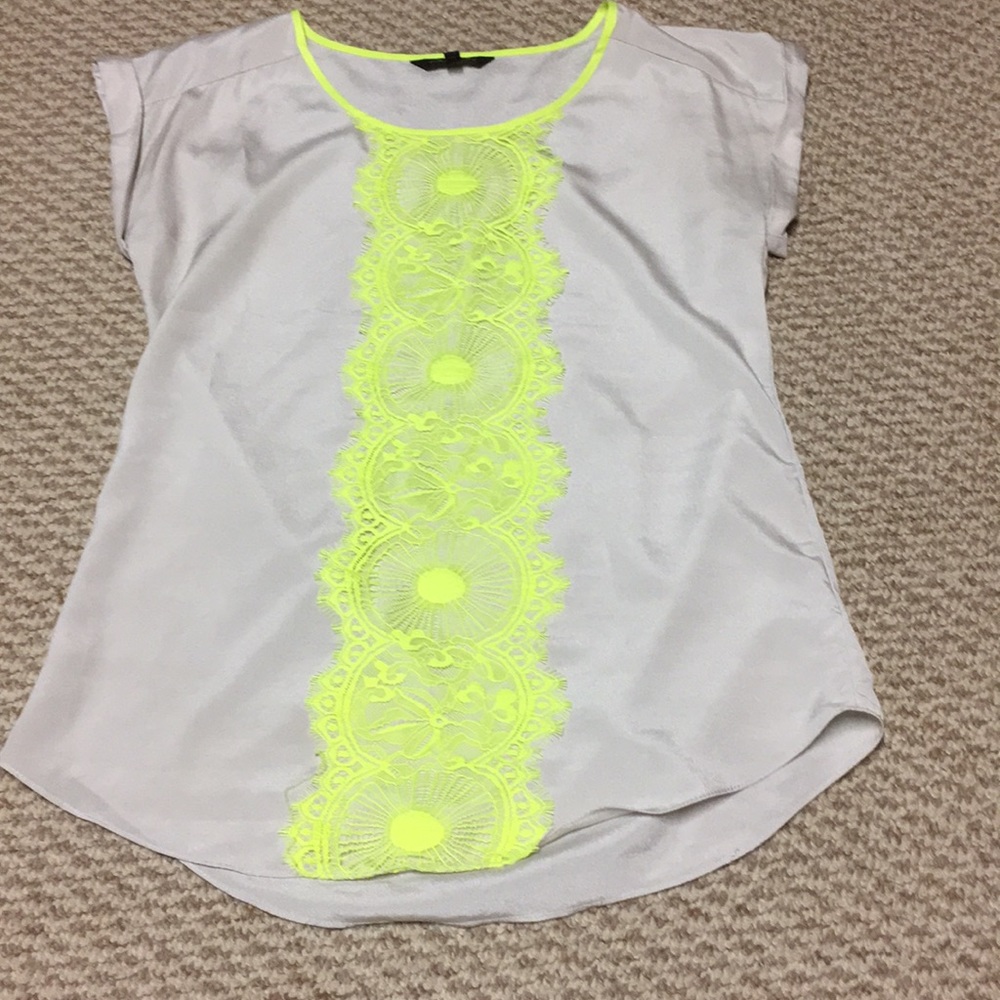 Cute Spring/Summer Express Top